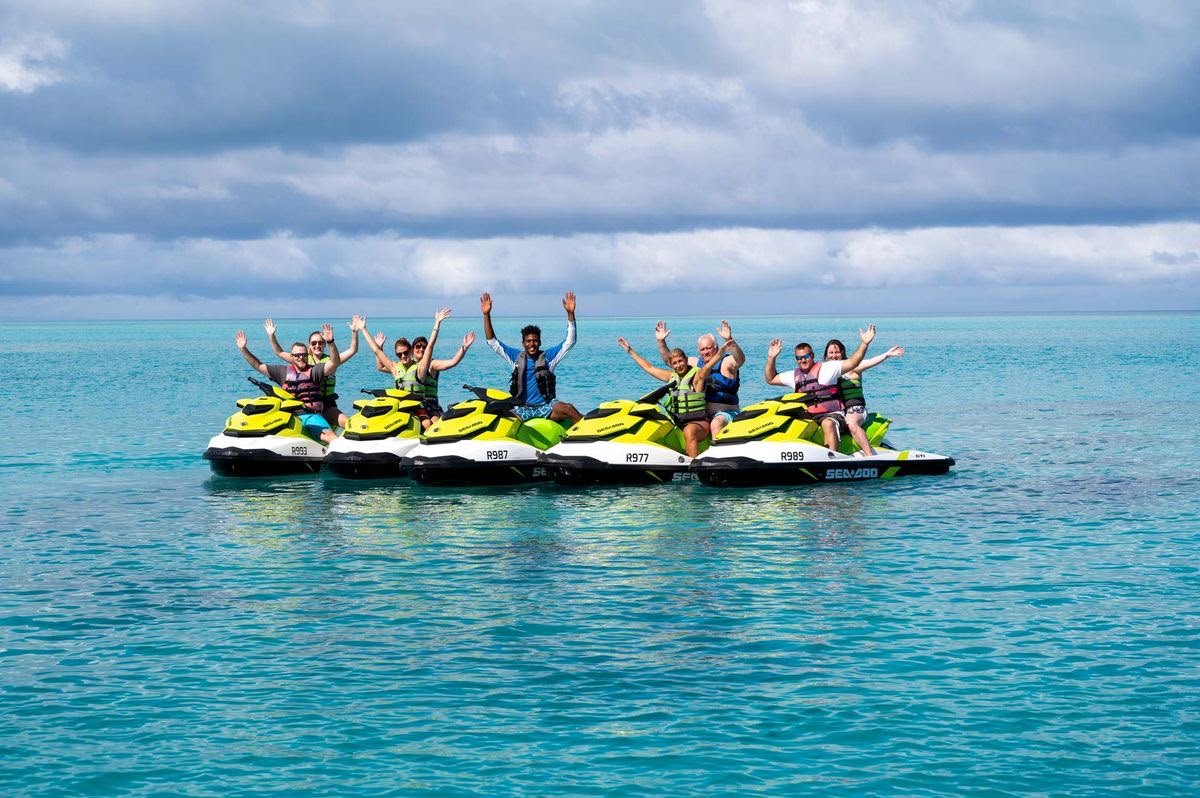 Jet Ski Adventure + West Bay Beach Roatán | Ride the Waves & Relax